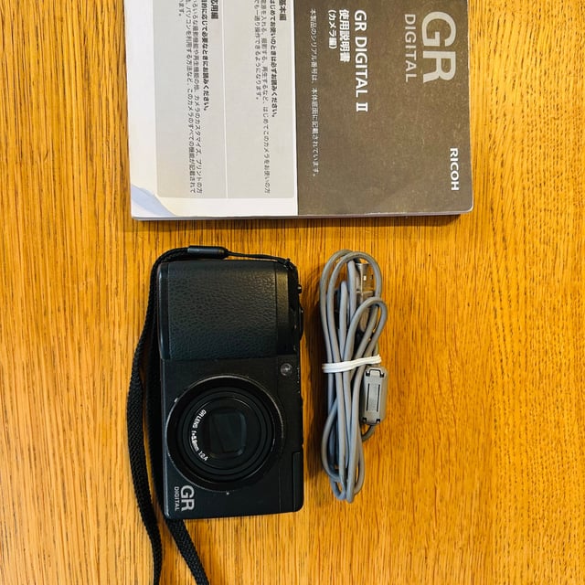 GR DIGITAL II