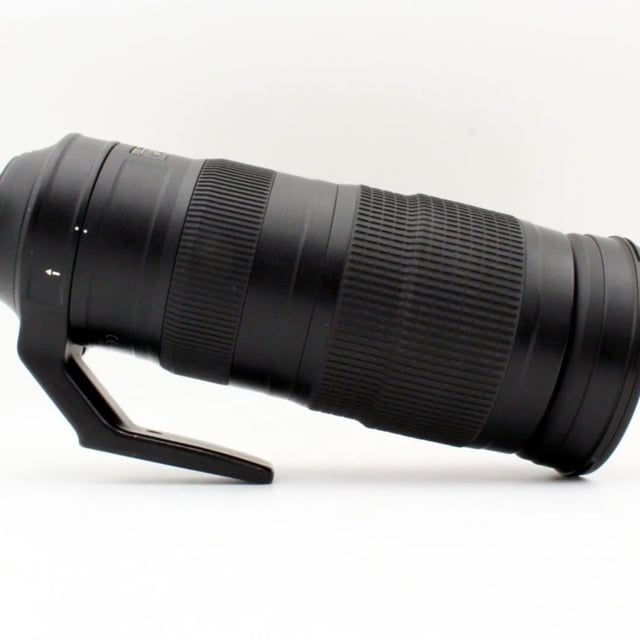 AF-S NIKKOR 200-500mm f/5.6E ED VR