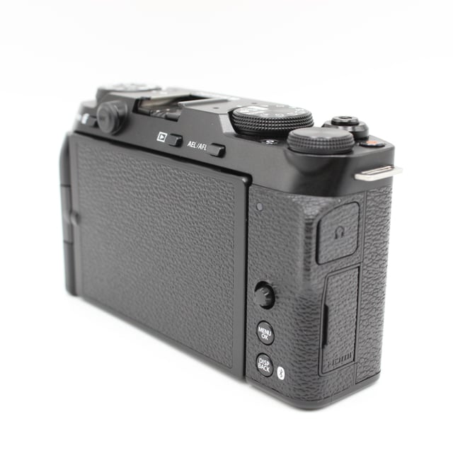 X-M5 XC15-45mmレンズキット "ブラック"