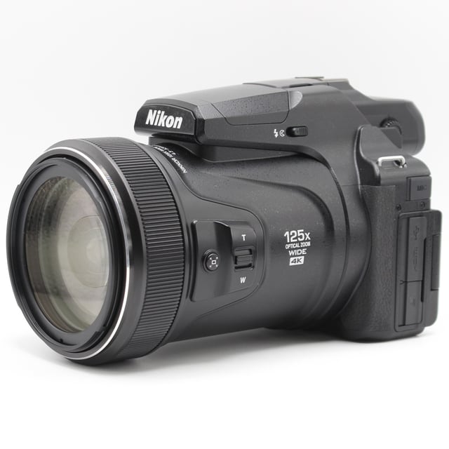 COOLPIX P1000