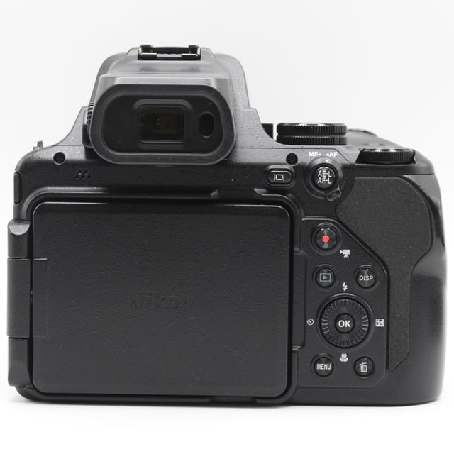 COOLPIX P1000