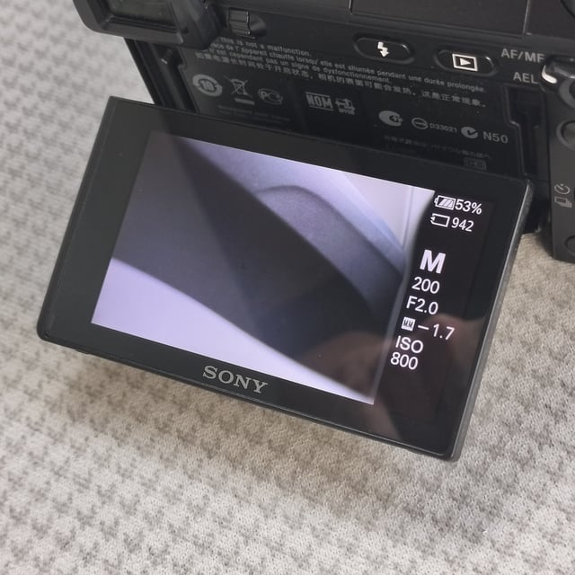 α NEX-7 ボディ