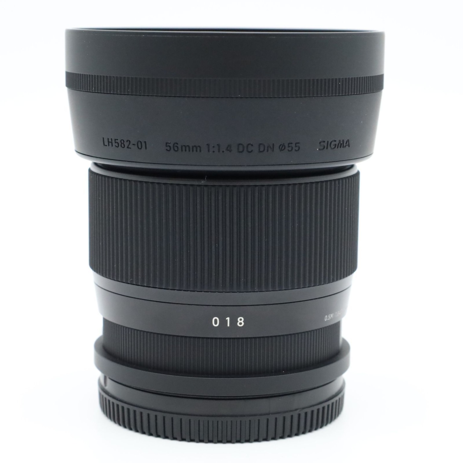 シグマ 56mm F1.4 DC DN ライカL用の中古 (美品)・¥42,500 by クリア シグマ 56mm F1.4 DC DN ライカL用の中古 (美品)・¥42,500 by クリア