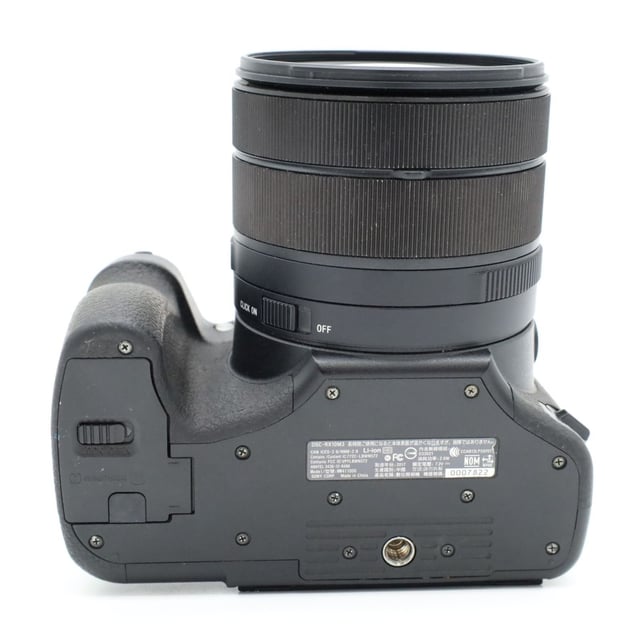 サイバーショット RX10 III(DSC-RX10M3)