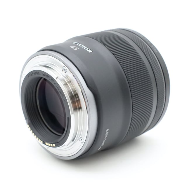 RF45mm F1.2 STM