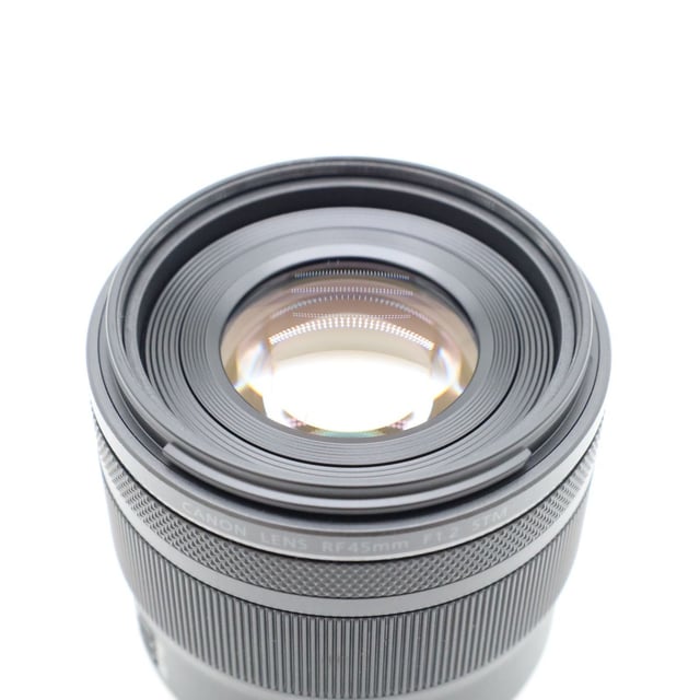 RF45mm F1.2 STM