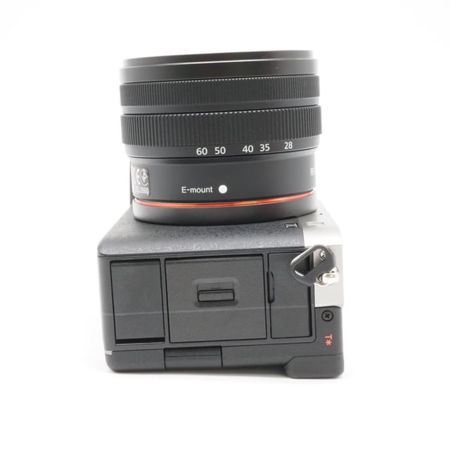 α7C II ILCE-7CM2L ズームレンズキット "シルバー"