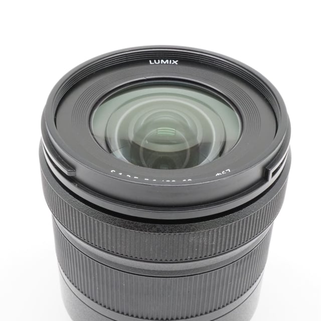 LUMIX S 20-60mm F3.5-5.6