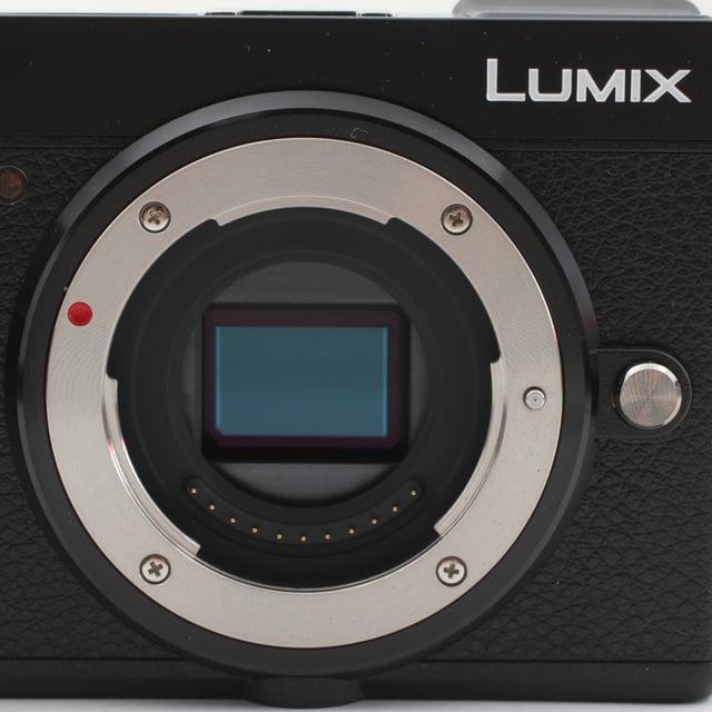 LUMIX GX7 Mark III(DC-GX7MK3K) 標準ズームレンズキット "ブラック"