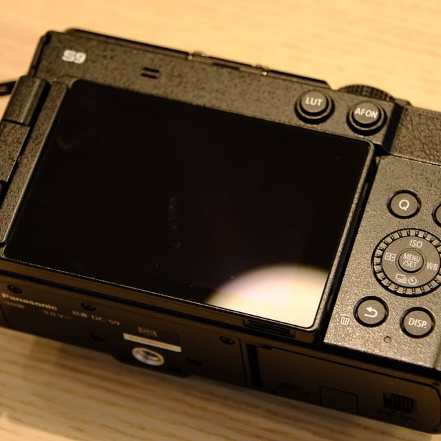 LUMIX S9(DC-S9N) 広角ズームレンズキット "ジェットブラック"