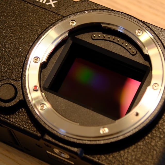 LUMIX S9(DC-S9N) 広角ズームレンズキット "ジェットブラック"