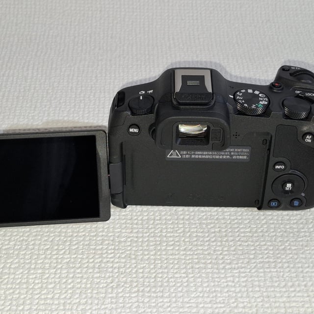 EOS R8 ボディ