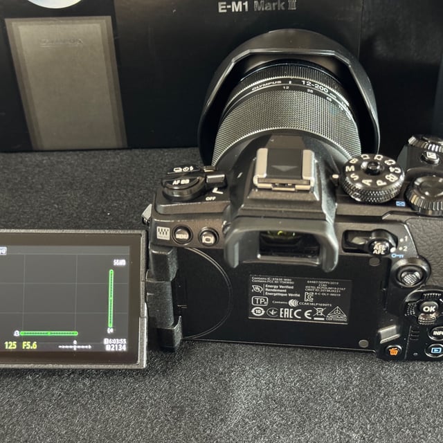 OM-D E-M1 Mark III ボディ