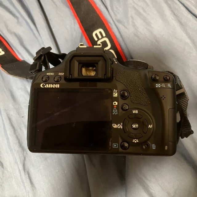 EOS Kiss X3 ボディ
