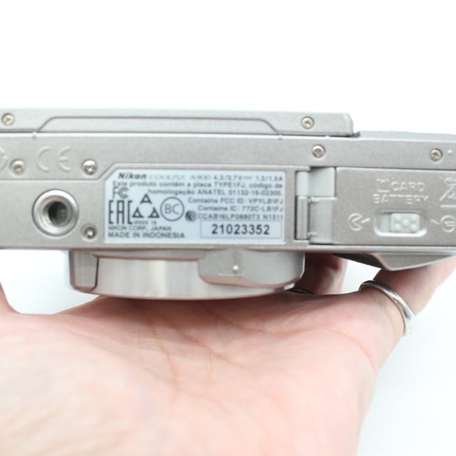 COOLPIX A900 "シルバー"