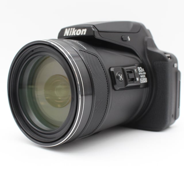 COOLPIX P900