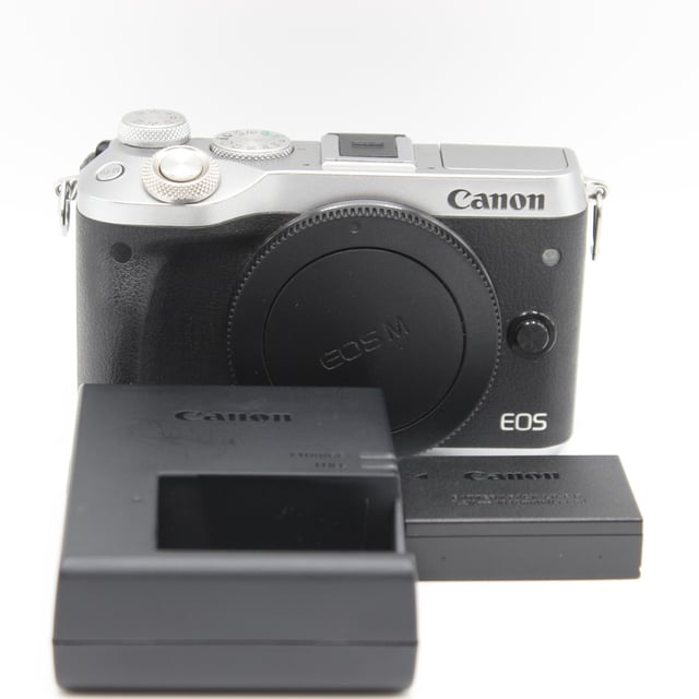 EOS M6 ボディ