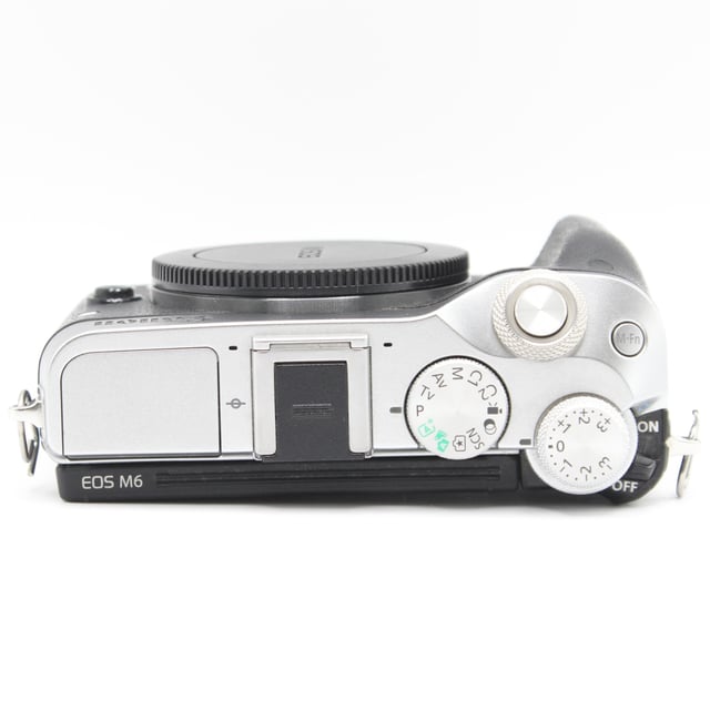 EOS M6 ボディ "シルバー"