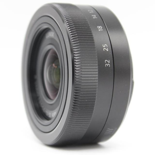 LUMIX G100(DC-G100V) 標準ズームレンズキット(トライポッドグリップ付き)