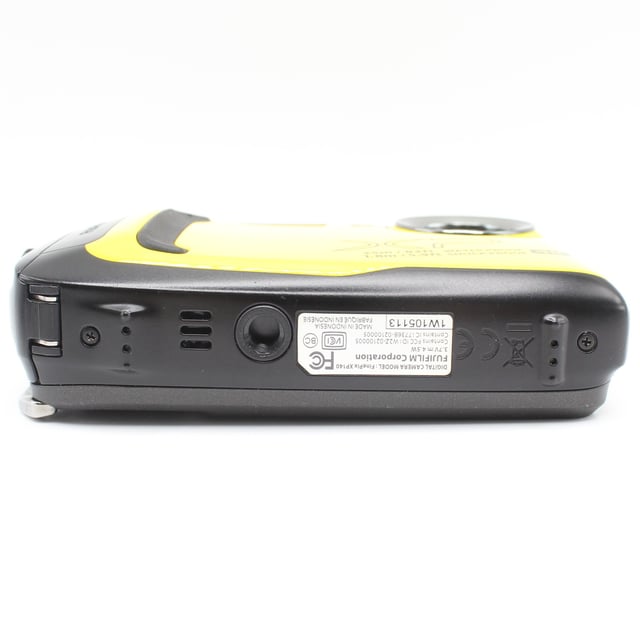 FinePix XP140 "イエロー"