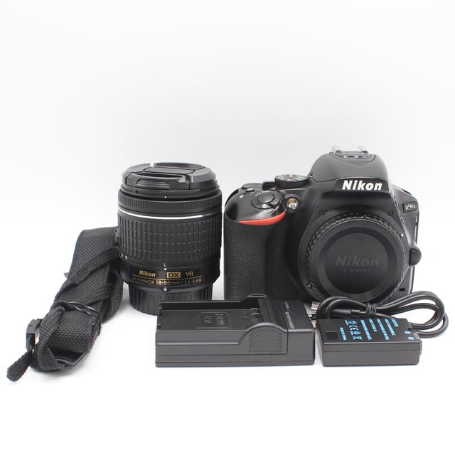 D5600 18-55 VR レンズキット