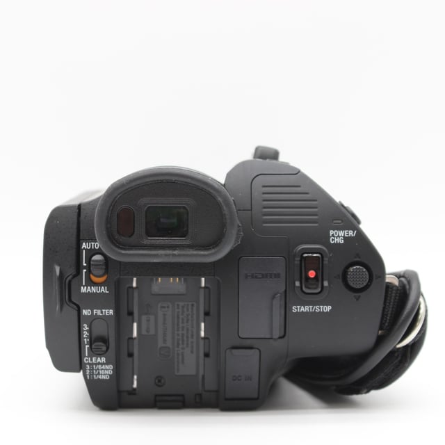 FDR-AX700