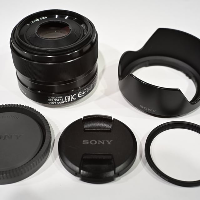 E 35mm F1.8 OSS SEL35F18