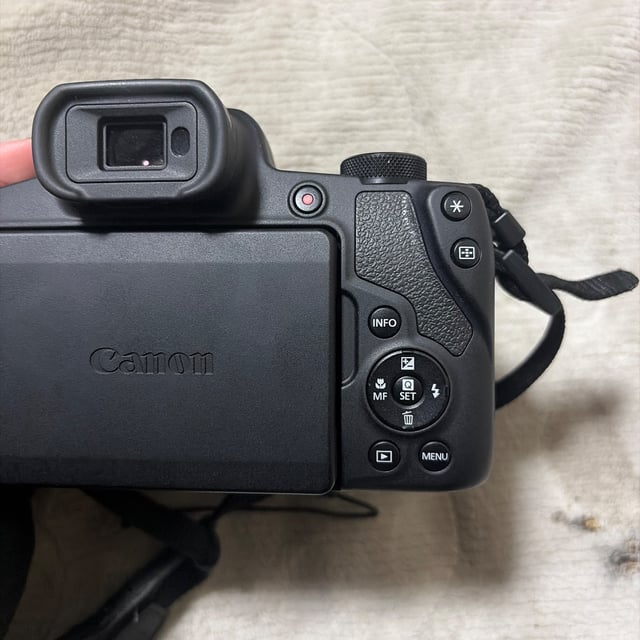 PowerShot SX70 HS