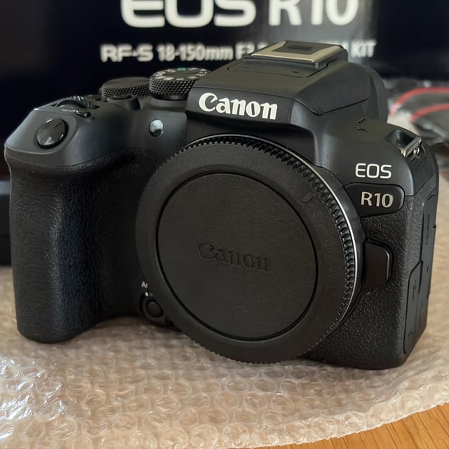 EOS R10 RF-S18-150 IS STM レンズキット