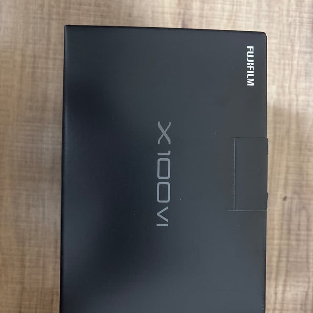 X100VI "ブラック"