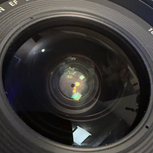 EF 16-35mm F2.8L II USM