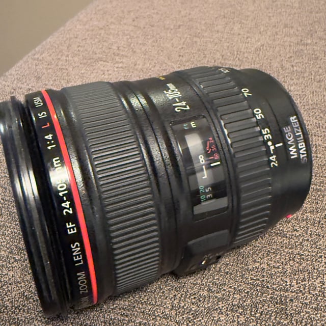 RF 24-105mm F4 L IS USM
