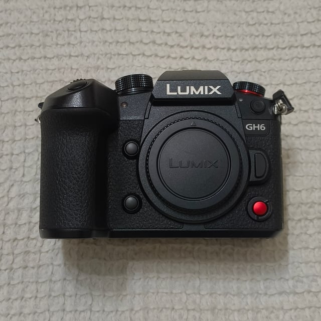 LUMIX GH6(DC-GH6) ボディ