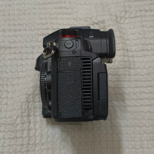 LUMIX GH6(DC-GH6) ボディ