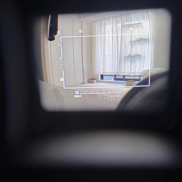 X100V "ブラック"