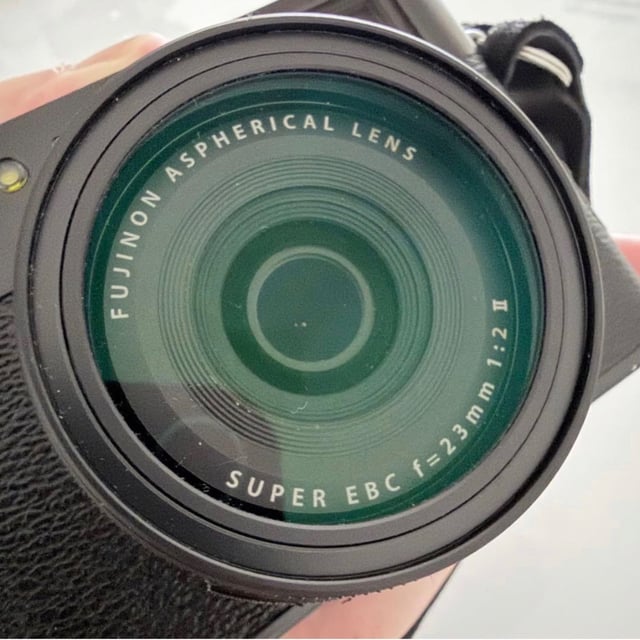 X100V "ブラック"