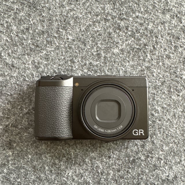 GR IIIx(GR3X)