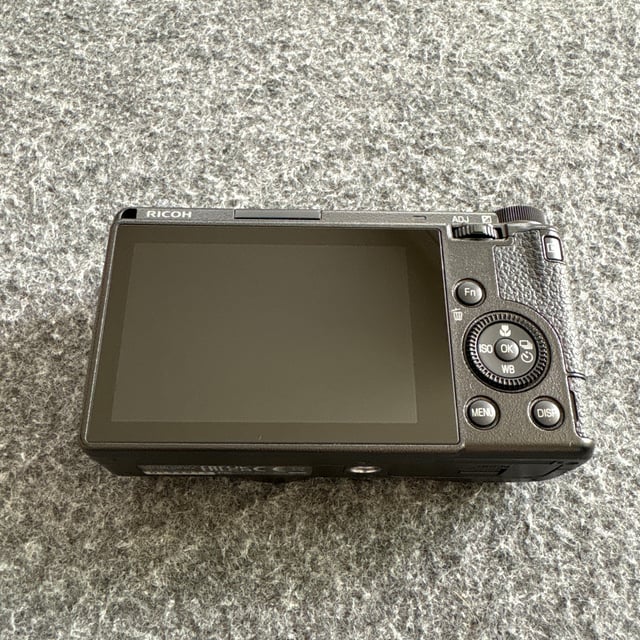 GR IIIx(GR3X) "ブラック"