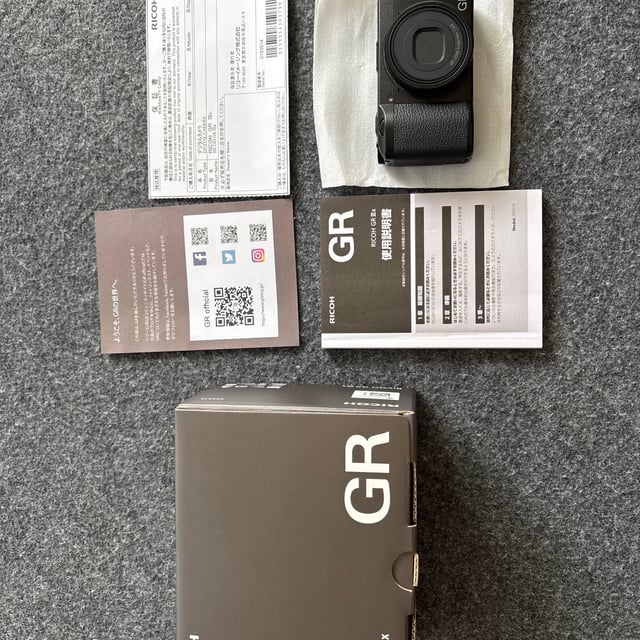 GR IIIx(GR3X) "ブラック"