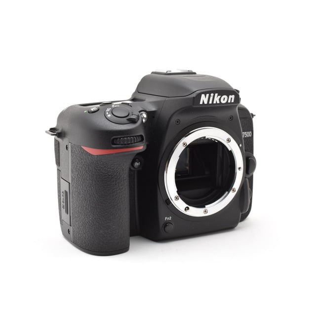 D7500 ボディ