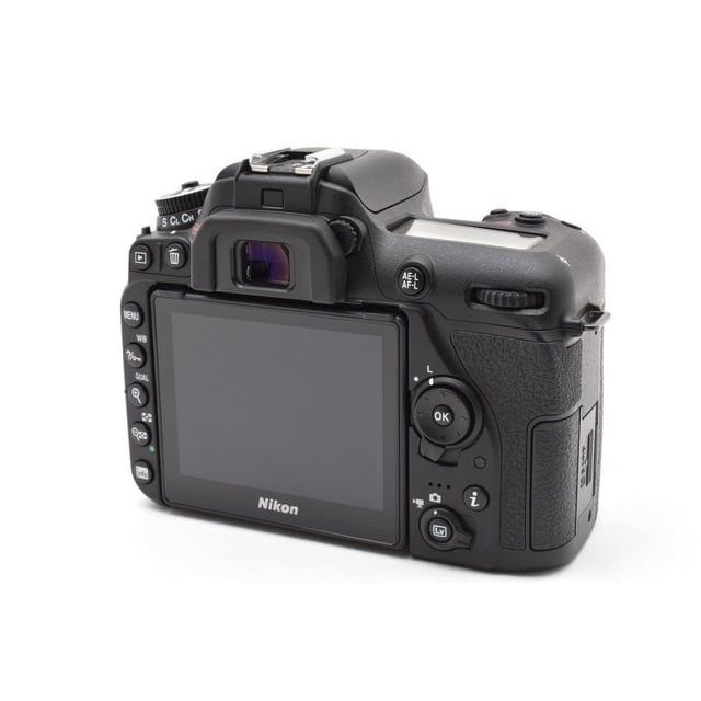 D7500 ボディ