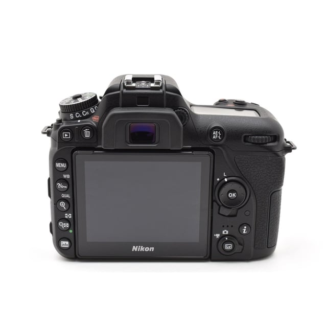 D7500 ボディ