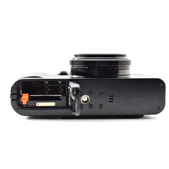 X100 BLACKリミテッドエディション