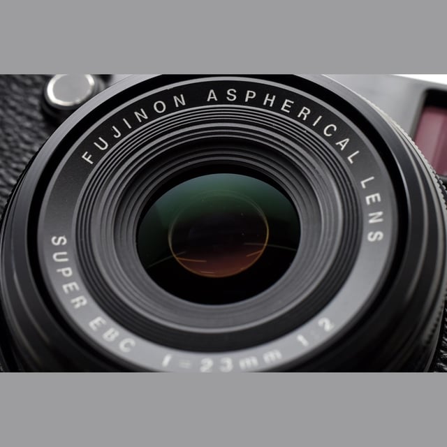 X100 BLACKリミテッドエディション