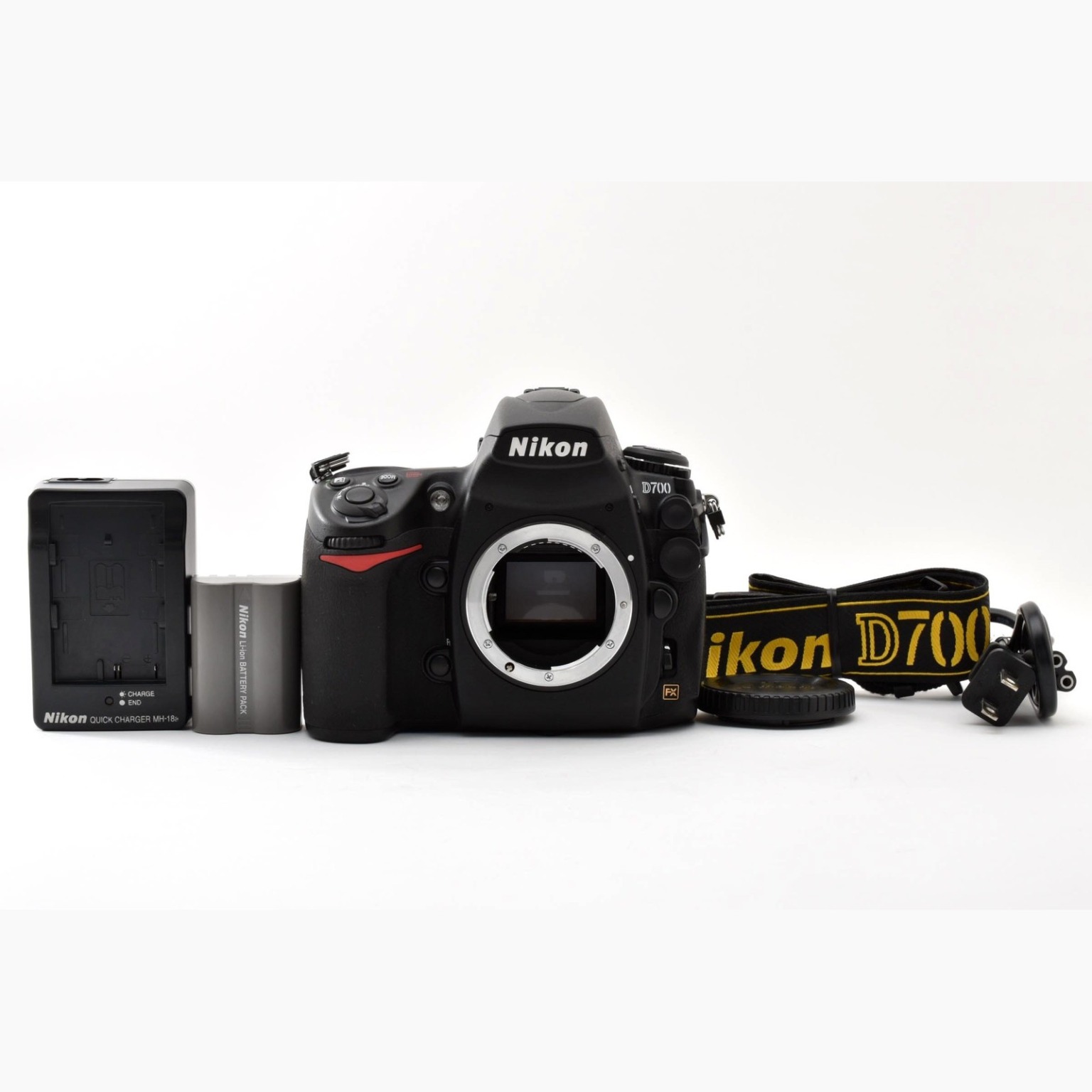 ニコン D700 ボディの中古 (美品)・¥56,050・シャッター2,724回 by Zen