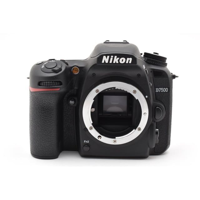 D7500 ボディ