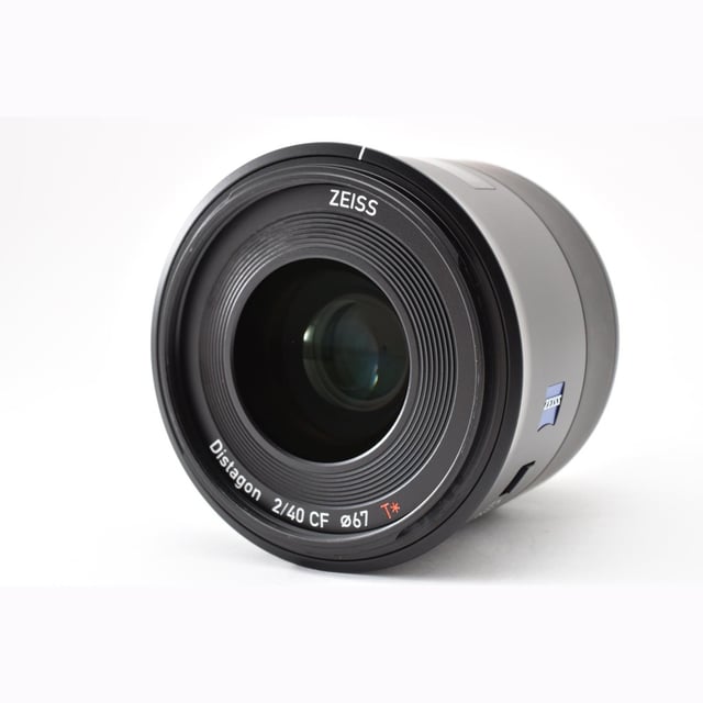 Batis 2/40 CF