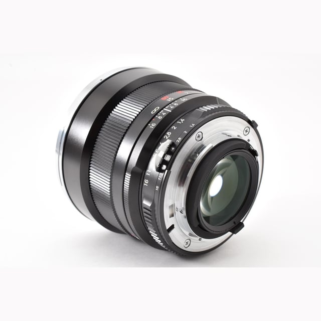 Planar T* 1.4/85 ZF