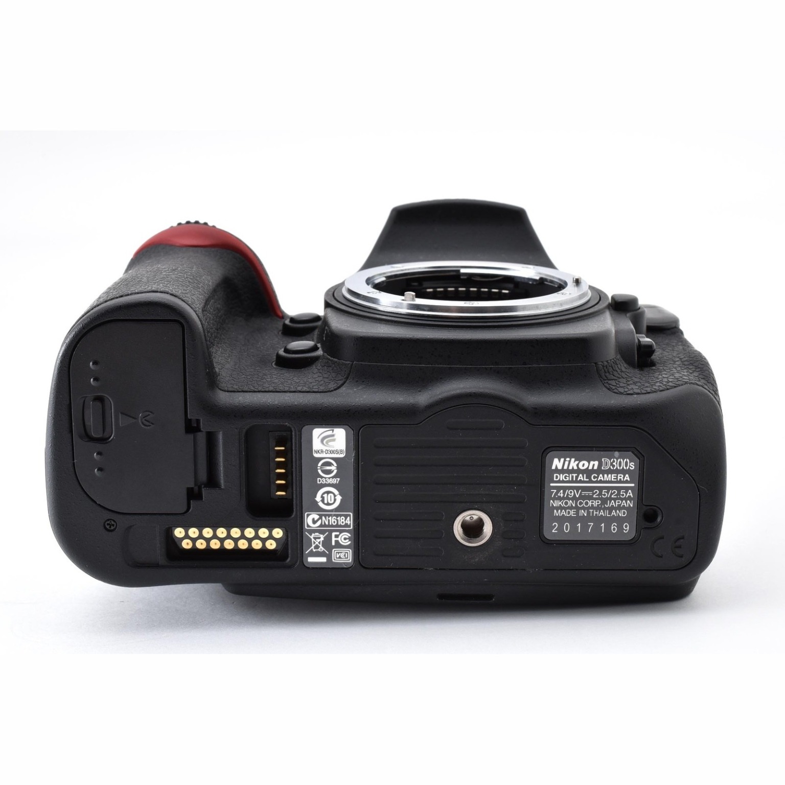 ニコン D300S ボディの中古 (訳あり)・¥25,650・シャッター60,823回 by