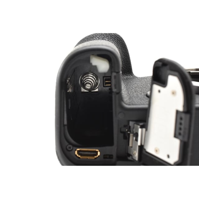 EOS R6 Mark III ボディ